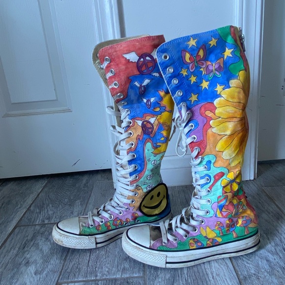 HAND PAINTED, CUSTOM, knee length converse! - Picture 4 of 4